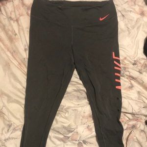 Nike leggings